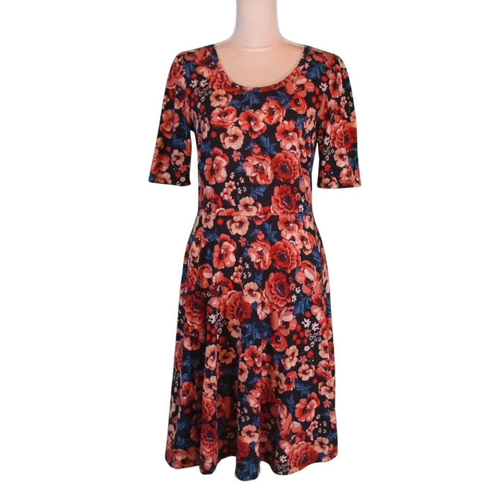 LuLaRoe medium length floral dress